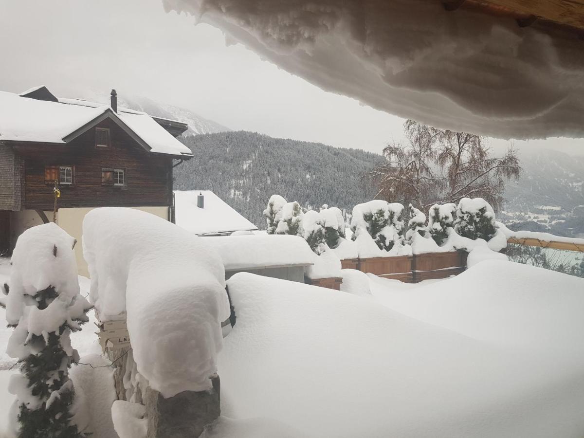 Tgiesa Sulai Villa Muldain Luaran gambar